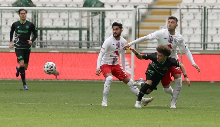 ziraat-turkiye-kupasida-konyaspor-3-1-kazandi-mfXkpA6i.jpg
